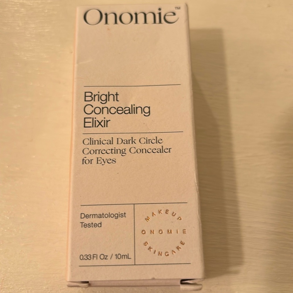 Eye concealer